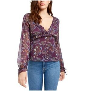 Size XL Q & A Ruffle V-Neck Blouse